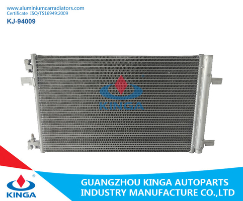 China Radiadores de aluminio soldados del coche del aire/acondicionado para OEM 1850135 de Chevrolet Cruze/de Opel Astra proveedor