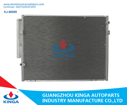 China Condensador auto de aluminio del aire acondicionado de Toyota para FORTUNER 2005-2015 proveedor