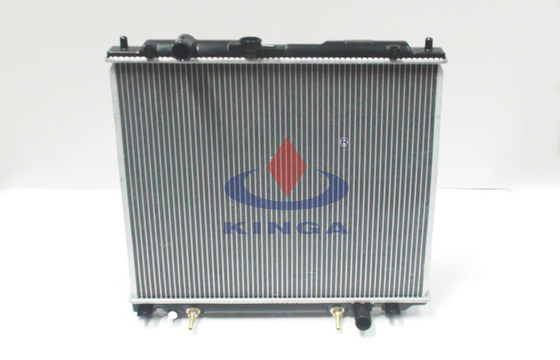 China Piezas de automóvil para el radiador de Mitsubishi de PAJER0 V46 '1993, 1998 para el sistema de enfriamiento proveedor