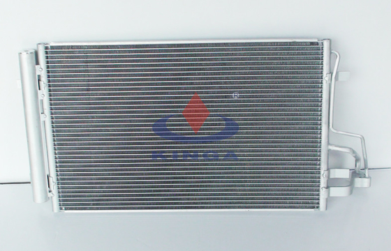 China Condensador 2007 Hyundai, OEM automotriz de I30 97606-2H000 del condensador del acondicionador de aire proveedor