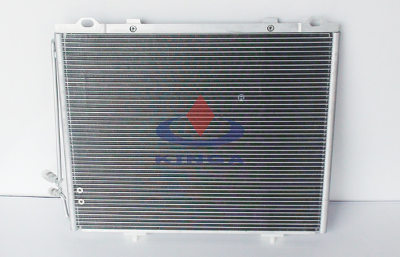 China Unidad del condensador del aire acondicionado del automóvil para la E-Clase W210 1995 2108300270 del Benz proveedor