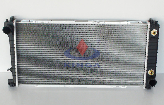 China Reemplazo de aluminio del radiador de BMW del coche de 520/525/530/730/740d 1998, 2000 EN proveedor