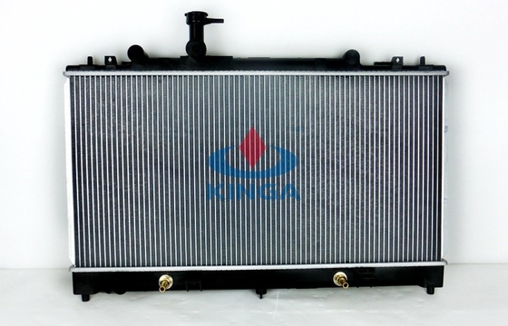 China Mazda 6' 02-06 EN el radiador de enfriamiento del coche del OEM L328-15-200 del radiador de Nissan proveedor