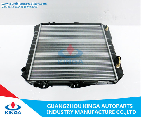 radiador de aluminio HILUX KB-LN165 PA26 de 1997 - de 1999 Toyota/EN la astilla proveedor