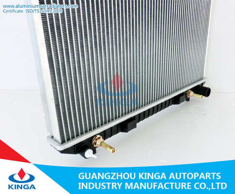 Tipo radiador del tubo de aleta por el año 1997 de Daihatsu Terios G1.3L K3-VE Vechiel proveedor