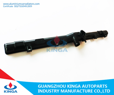 Sistema de enfriamiento plástico del tanque del radiador de la TA CE100 de Corolla 92 - 99/CE110 proveedor