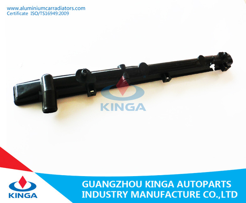 El tanque plástico del radiador de la inyección para el coche TA CE100 de Toyota Corolla 92 - 99/CE110 proveedor