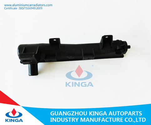 Moldee la inyección Concorde/OEM intrépido 4592052 de la reparación del tanque de 93 - 97 radiadores proveedor