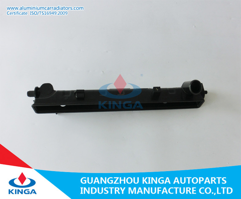 Reemplazo plástico del tanque del radiador de la cubierta PA66 para Mazda MPV GF - TA 2000-2003 de LWEW proveedor