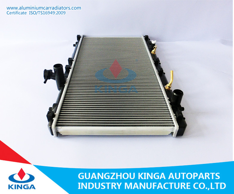 Radiador de aluminio del coche de la buena calidad para la liana Aerio 2001-2004 de Suzuki EN proveedor