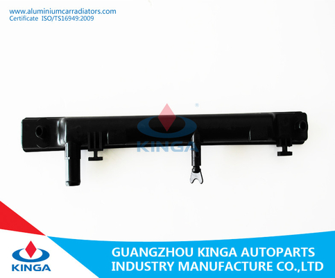 PA66 de MAZDA 2' 08 del OEM ZJ3815200 del radiador del tanque el tanque de agua plástico del radiador de la reparación proveedor