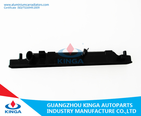 PA66 de MAZDA 2' 08 del OEM ZJ3815200 del radiador del tanque el tanque de agua plástico del radiador de la reparación proveedor