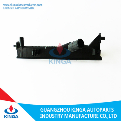MAZDA de encargo 2005 recuperación correcta LFB7-15-200A del líquido refrigerador del tanque del radiador de 2006 desbordamientos proveedor