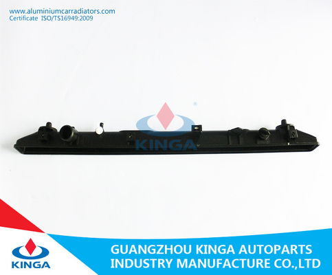 Aduana CAMRY 92-94 SV40 EN OEM plástico 16400-7A140 del tanque del radiador proveedor
