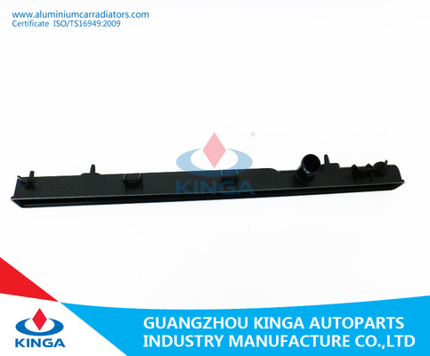 El tanque plástico del radiador de la reparación del agua del OEM MR497744 Mitsubishi para el LANCERO 2001-2005 proveedor