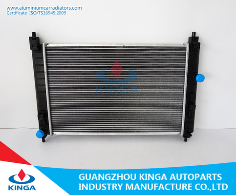 El tanque de aluminio del plástico del OEM 9024142 de los radiadores del coche de la TA de la VELA 1.2L'2011 de CHEVROLET proveedor