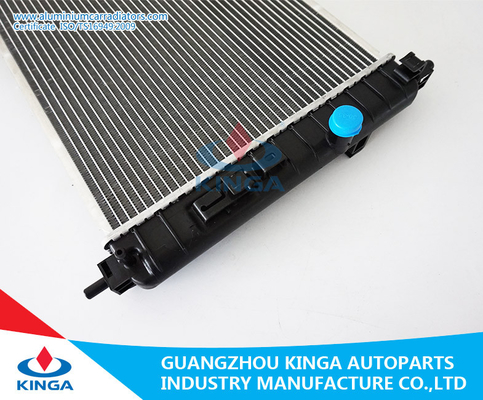 El tanque de aluminio del plástico del OEM 9024142 de los radiadores del coche de la TA de la VELA 1.2L'2011 de CHEVROLET proveedor