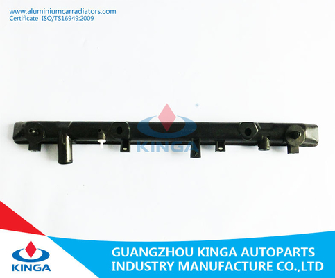 El tanque plástico TOYOTA CAMRY'90 - 94 SV30/SV35 del radiador inferior del diámetro 31m m EN en el color negro proveedor