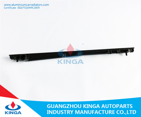 Radiador del OEM 16400-0A170/0A180 EN AVALON plástico 2000-2004 de TOYOTA de los tanques del radiador del líquido refrigerador EN proveedor