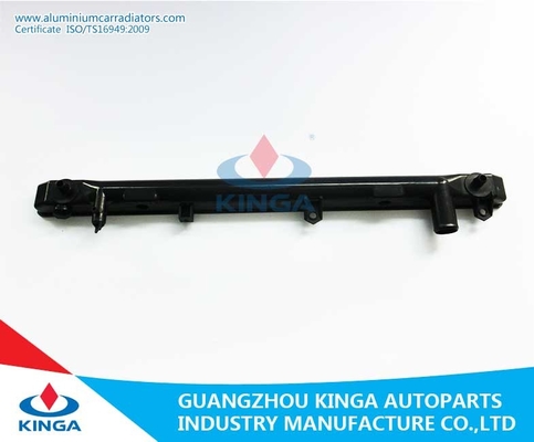Reemplazo inferior del tanque de Raidator para OEM 16400-OAO71 de Toyota Sienna'97-At proveedor