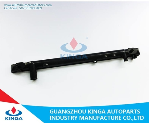 El tanque de agua plástico para el tanque auto del radiador parte la TA de TOYOTA Crown'98 JZS155 proveedor