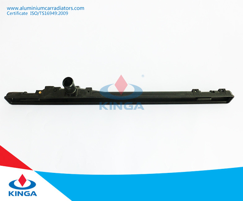 El tanque superior del radiador para Toyota Cressida'92-94 LX90/LX100 en el OEM: 16400-5B100 proveedor