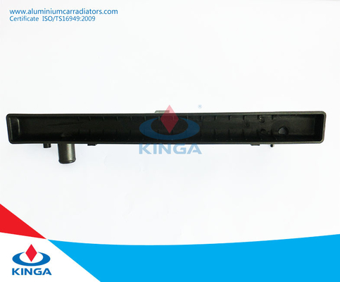 El tanque de Raidator para VIAJAR A OEM 16400 5B320 de la TA de HIACE RCH4# 97-99 proveedor