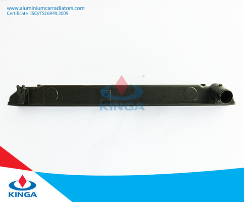 El tanque de la parte inferior del radiador del agua PA66 para VIAJAR A OEM 16400 5B320 de la TA de HIACE RCH4# 97-99 proveedor