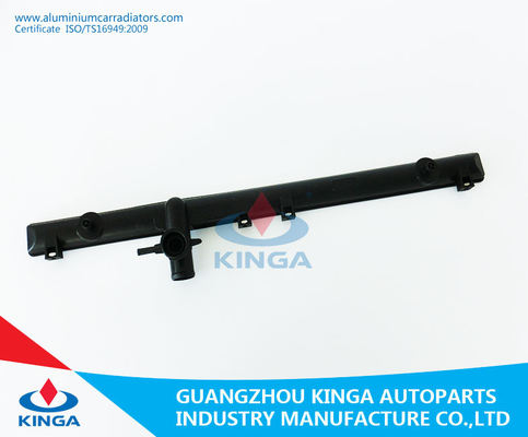 El tanque del top del radiador del reemplazo para el carro G15'96-02 del OEM 11700-63G11/de 63G12 Suzuki Caltus en proveedor