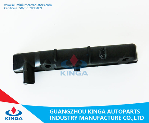 El tanque plástico de Raidtaor del vehículo del OEM 17700 para Vitara 88-97 TA01 G16A EN proveedor