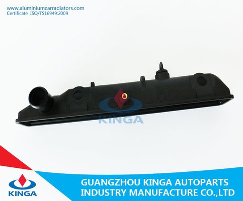 El tanque plástico de Raidtaor del vehículo del OEM 17700 para Vitara 88-97 TA01 G16A EN proveedor