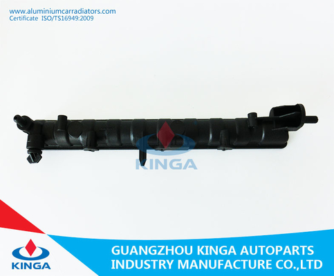 El tanque plástico de la entrada del tanque 17700-56B01radiator del radiador de Suzuki Vitara'88-97 TD01 proveedor
