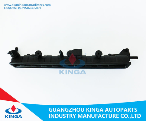 El tanque plástico de la entrada del tanque 17700-56B01radiator del radiador de Suzuki Vitara'88-97 TD01 proveedor