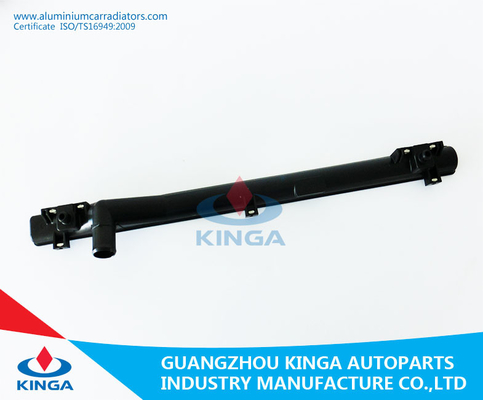 PARTE INFERIOR plástica del tanque 17700-60A00/60A11/60A12 del radiador de la TA de VITARA'88-97 TA01 G16A proveedor