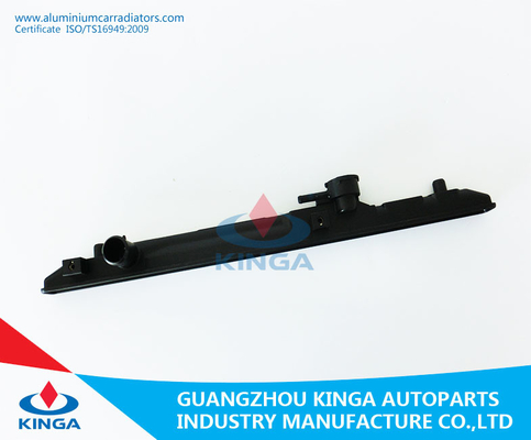 TAMAÑO plástico 2003 del tanque de agua del tanque plástico del radiador de SUZUKI IGNIS 48×371m m proveedor