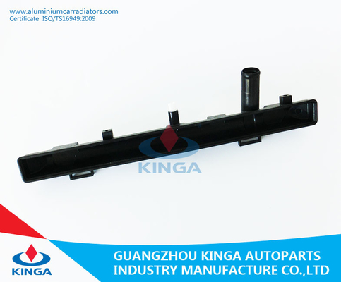 1.89* 22,93 pulgadas del motor de tanque plástico del radiador para SUZUKI 2005 SWIFT 17700-63J10 proveedor
