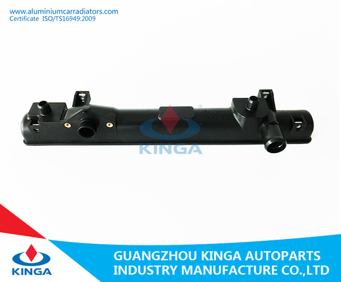 El tanque auto anticipado del radiador del mercado de accesorios para TA 2012 de Suzuki Aito proveedor