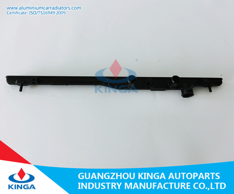 Para Subaru Legacy'03-09 en OEM plástico 45111-AG040 del tanque del top del radiador del radiador proveedor