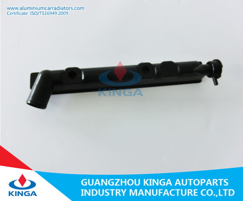 Repare el tanque plástico del radiador/el radiador izquierdo plástico del tanque para la HERENCIA de SUBARU EN proveedor