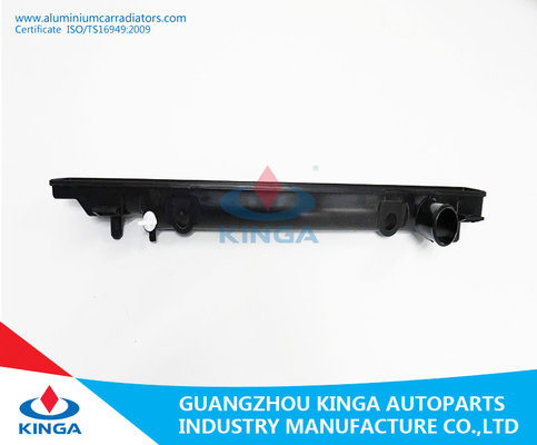 El tanque plástico los 7*620MM del lado del radiador de la reparación del OEM MB890955 para V46'93-98 EN proveedor