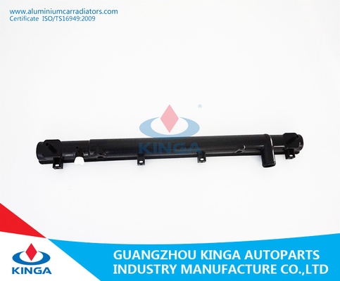 Los accesorios del coche substituyen el tanque plástico del lado del radiador para DIAMANTE'97-00 proveedor