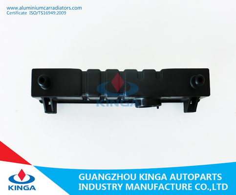 Repare el tanque plástico del radiador/el radiador plástico del tanque del extremo para la TA de HIACE'08- proveedor