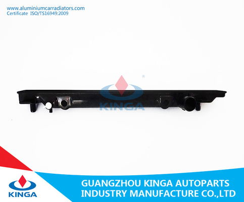 El tanque plástico los 57*620MM del lado del radiador de MITSUBISHI de la reparación del OEM MB890957 para PAJERO V46'93-98 EN proveedor