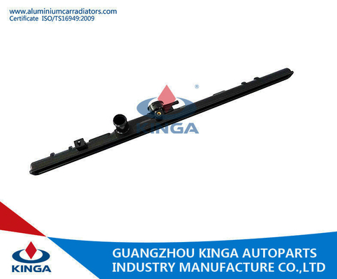 OEM 16400 del tanque del radiador de 32.5×659m m TOYOTA - material superior del tanque PA66 del radiador proveedor
