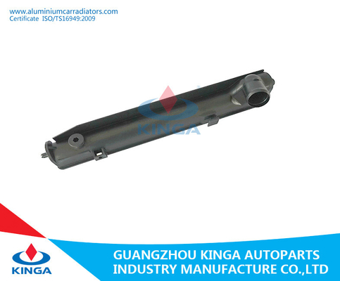 El tanque de agua plástico del radiador de aluminio de Toyota Corolla Avensis/el tanque del radiador del coche proveedor