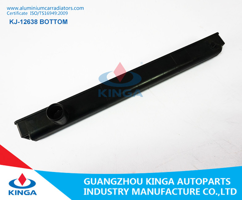 Piezas materiales plásticas del tanque del radiador del tanque PA66 del radiador de la TA de HILUX RN60/65/106'89-97 proveedor